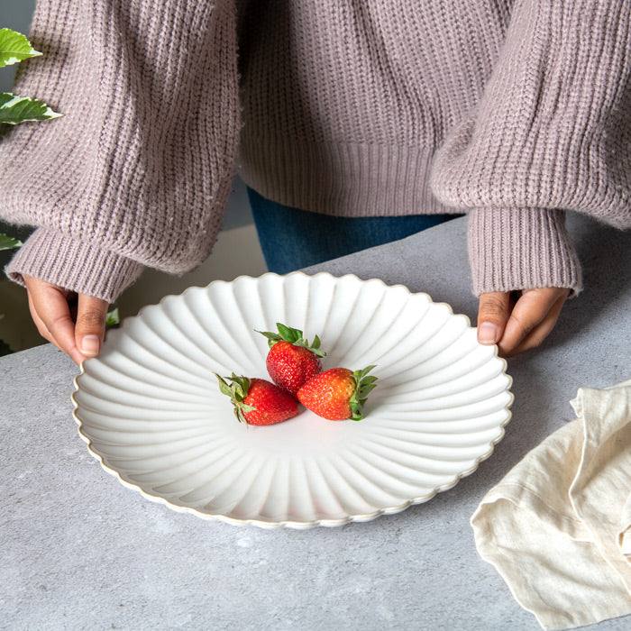 Enhabit Scallop Dinner Plate - Ivory