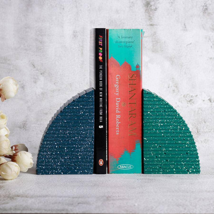 ESQ Living Arc Speckled Bookends, Set of 2 - Blue Green