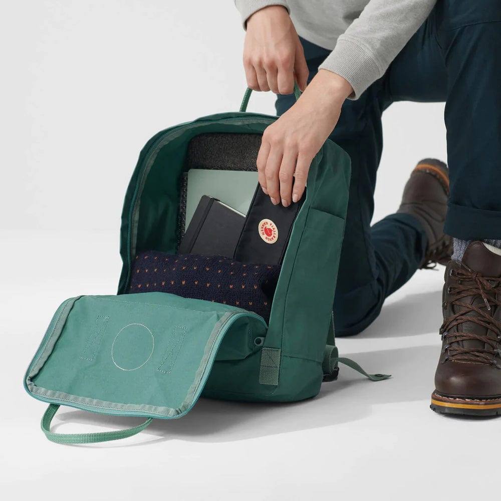 Fjallraven Kanken Backpack - Frost Green