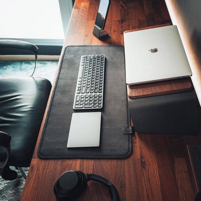 NOOE Suede Desk Rug Pro - Charcoal