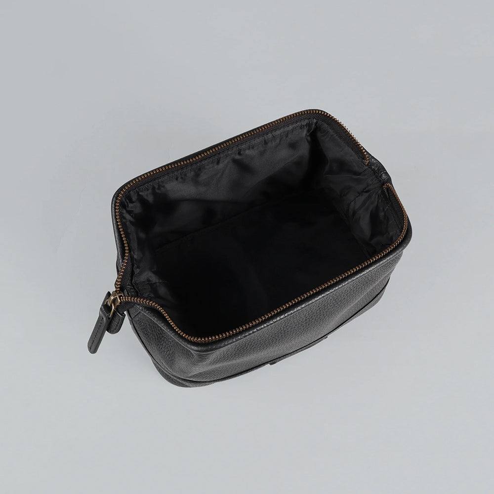 Outback Athens Toiletry Bag - Black