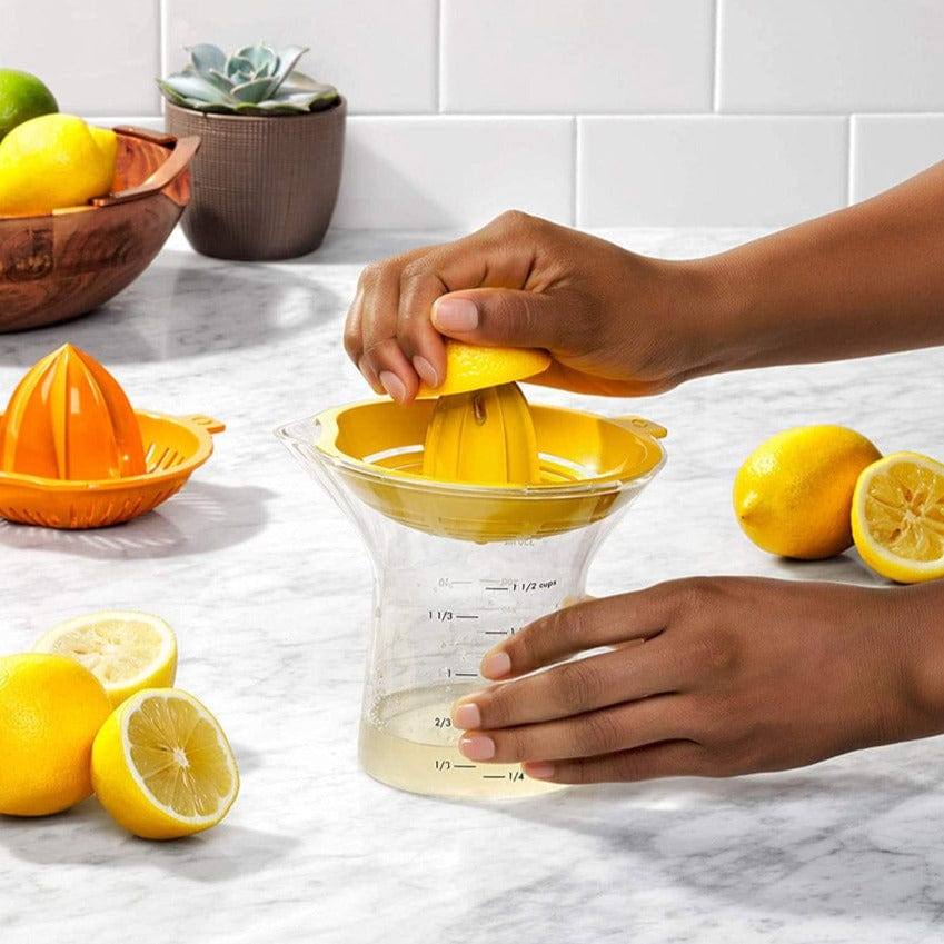 OXO Good Grips 2-in-1 Citrus Juicer