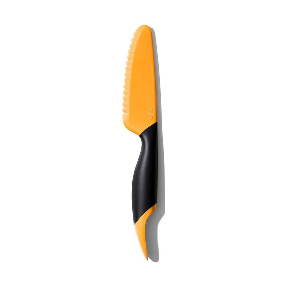 https://www.modernquests.com/cdn/shop/files/oxo-good-grips-mango-slicer-with-scoop-2.jpg?v=1690055703