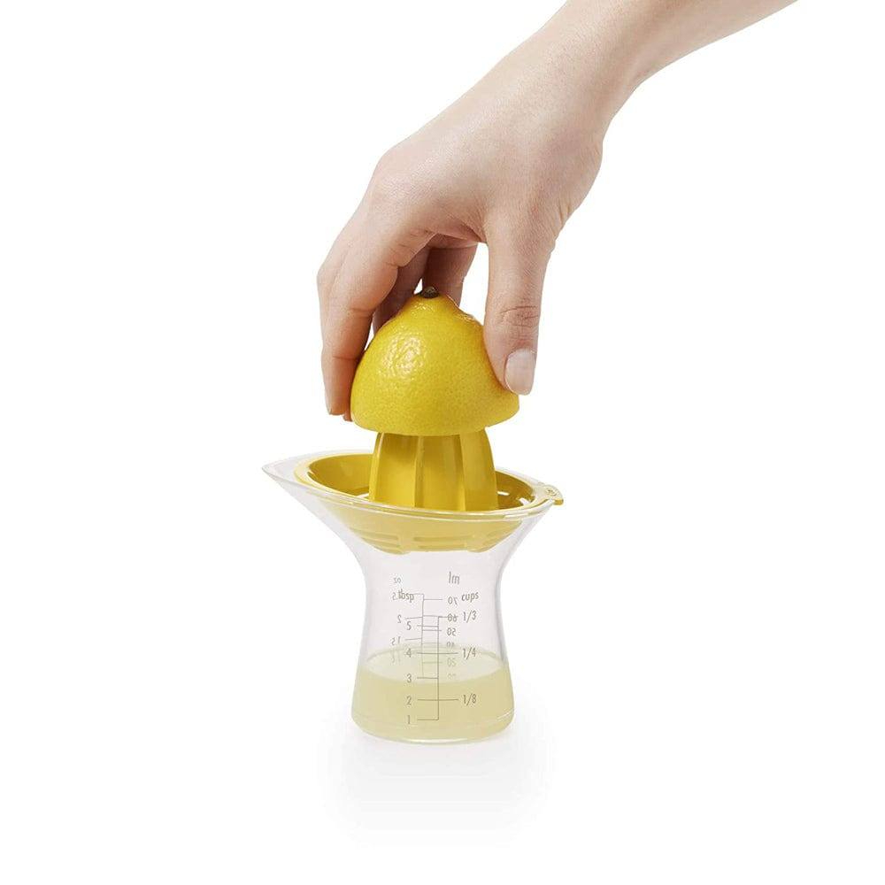 OXO Good Grips Small Citrus Juicer