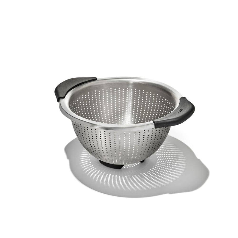 https://www.modernquests.com/cdn/shop/files/oxo-good-grips-stainless-steel-colander-2-7-l-2_800x.jpg?v=1690056064