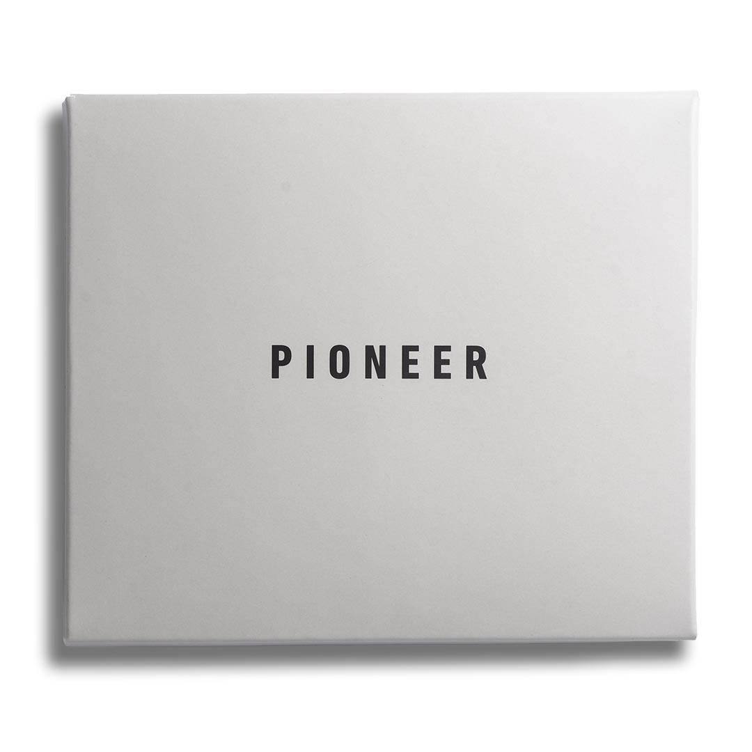 Pioneer Altitude Billfold Wallet - Onyx RFID