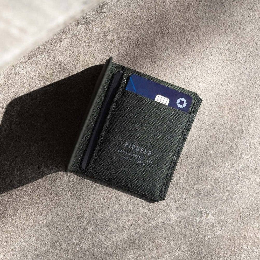 Pioneer Matter Bifold Wallet - Forest RFID