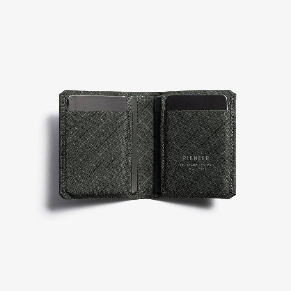 Pioneer Matter Bifold Wallet - Forest RFID